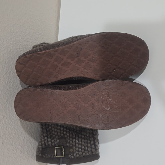 🌾 UGG LYZA WOOL BLEND KNIT BOOTS - Picture 13 of 13